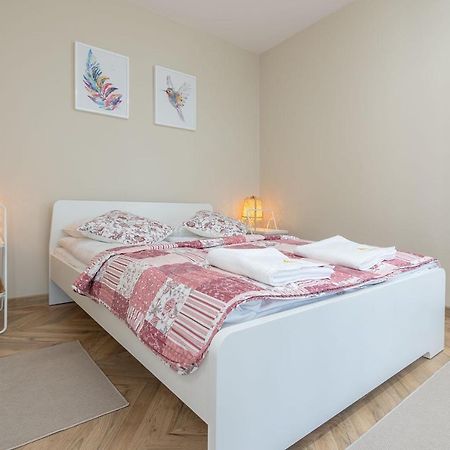 와도웨스 Apartament Karminowy 아파트 외부 사진