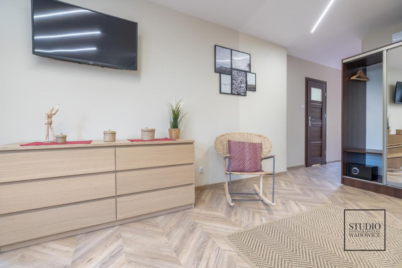 와도웨스 Apartament Karminowy 아파트 외부 사진