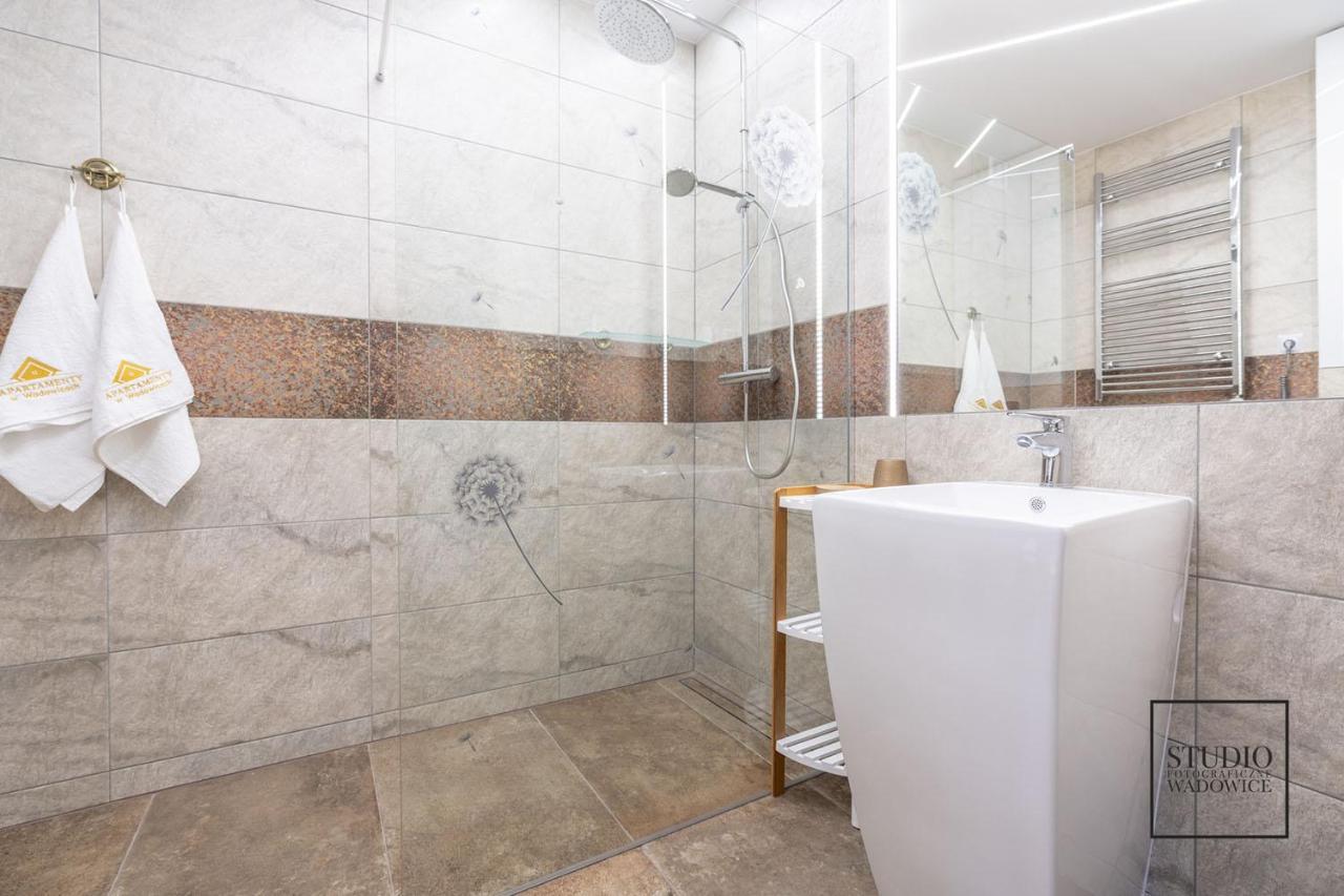 와도웨스 Apartament Karminowy 아파트 외부 사진